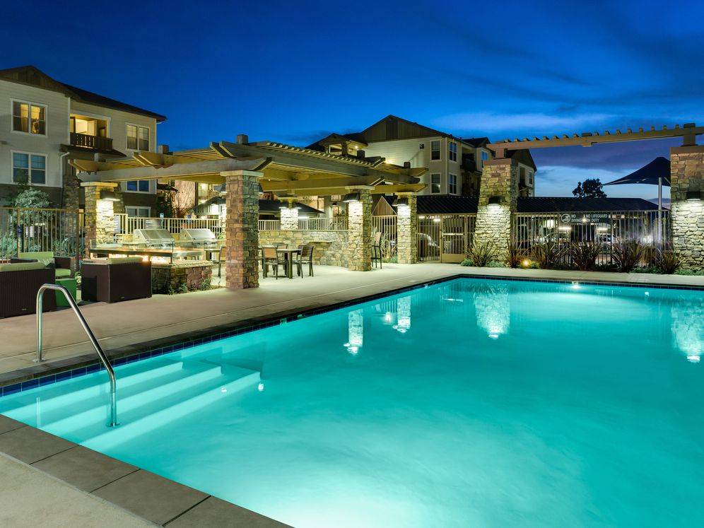 Avalon San Dimas Image 15