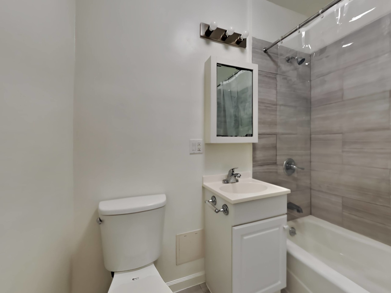 347 Eddy St. Image 9