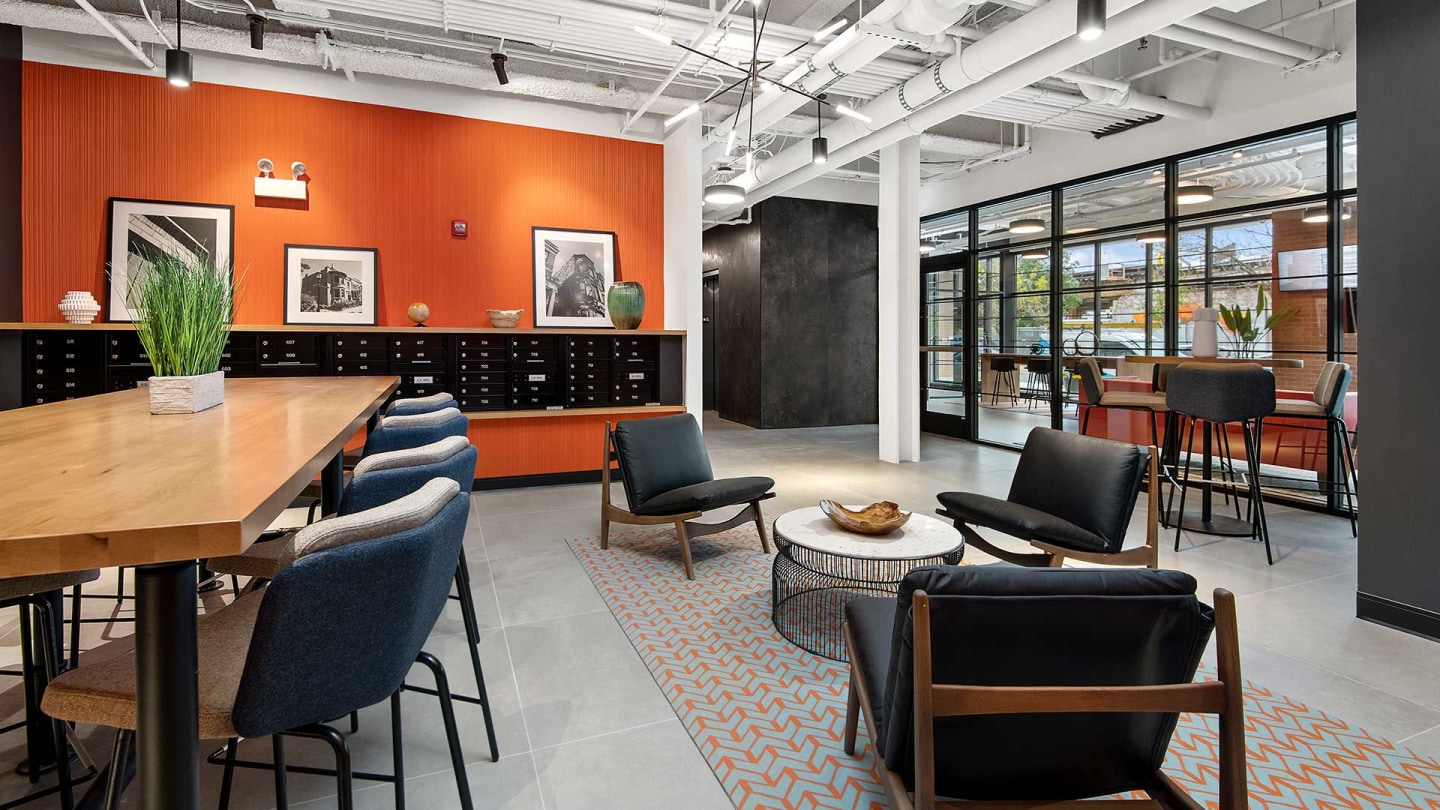 Wrigleyville Lofts Image 12