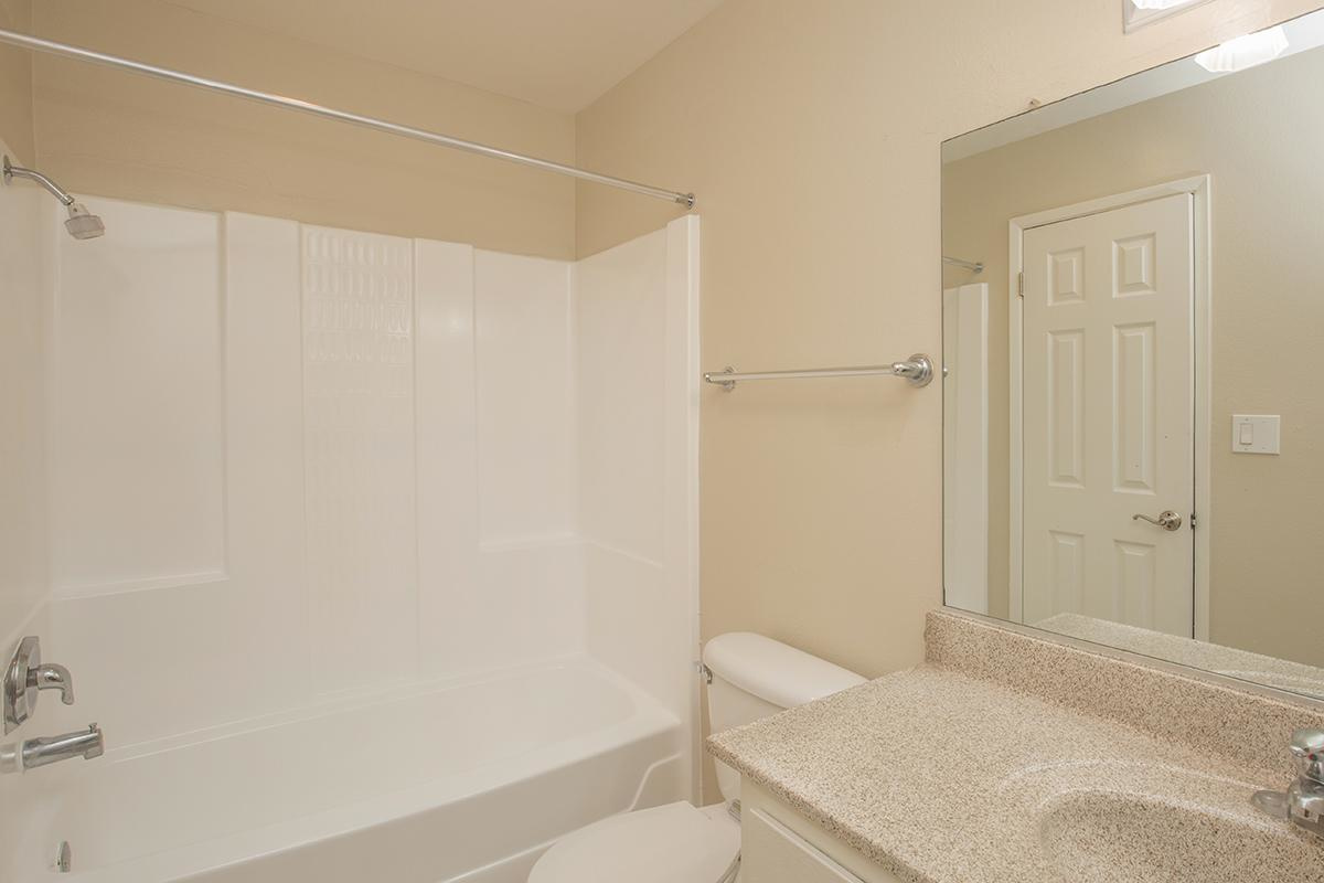 Wateridge Apartment Homes Image 8