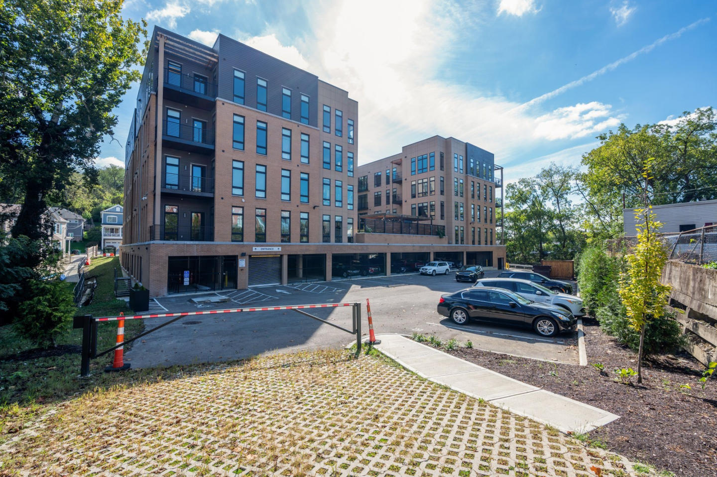 Four23/Hoge Image 80