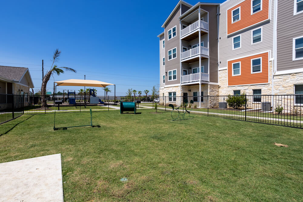 Promenade Luxury Apartments Image 8