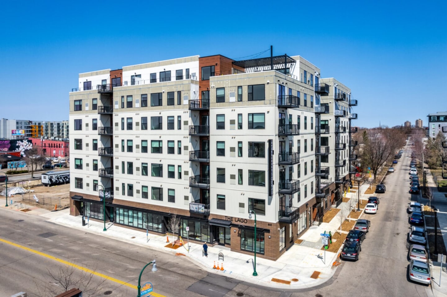 Lago Apartments Image 68