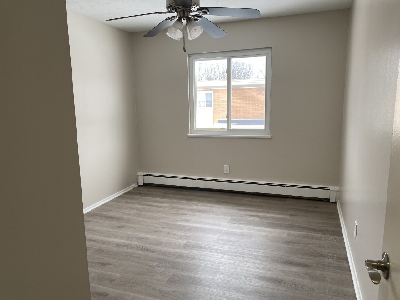 Cedarwood Estates Apartments Image 5