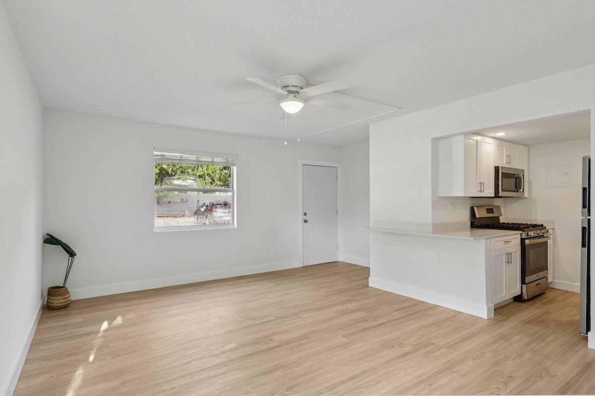 Haven on Canal Image 6