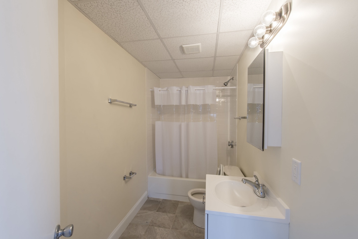 MBH Apartments Image 13