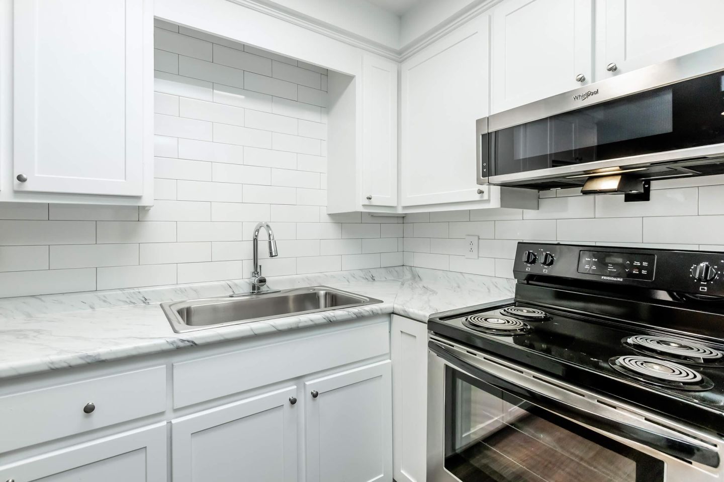 The Residences at 1671 Campbell Image 28