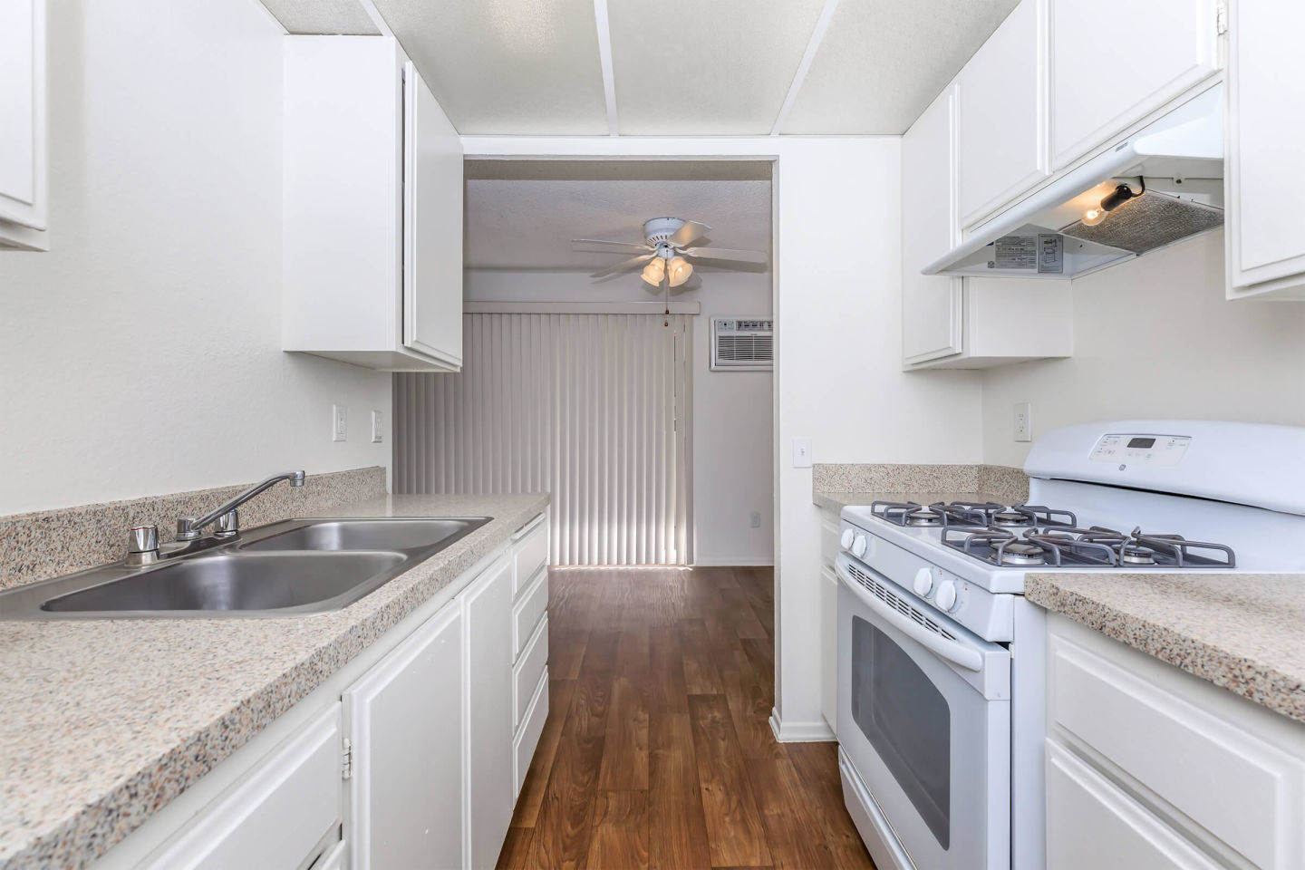 Tamarack Woods Apartment Homes Image 12
