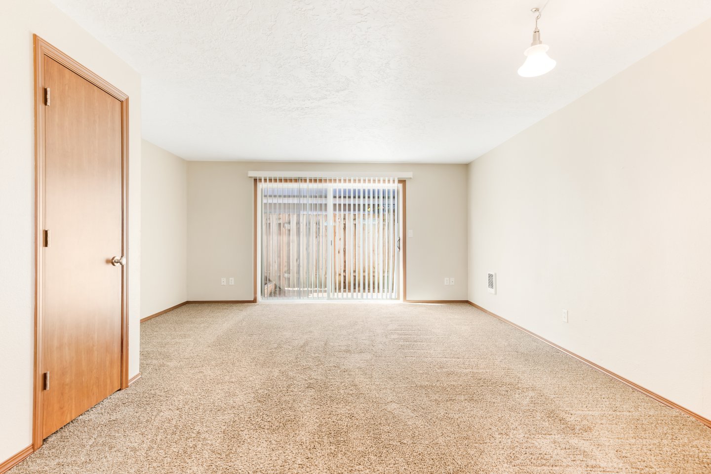 Townhouse Village Apartments Image 14