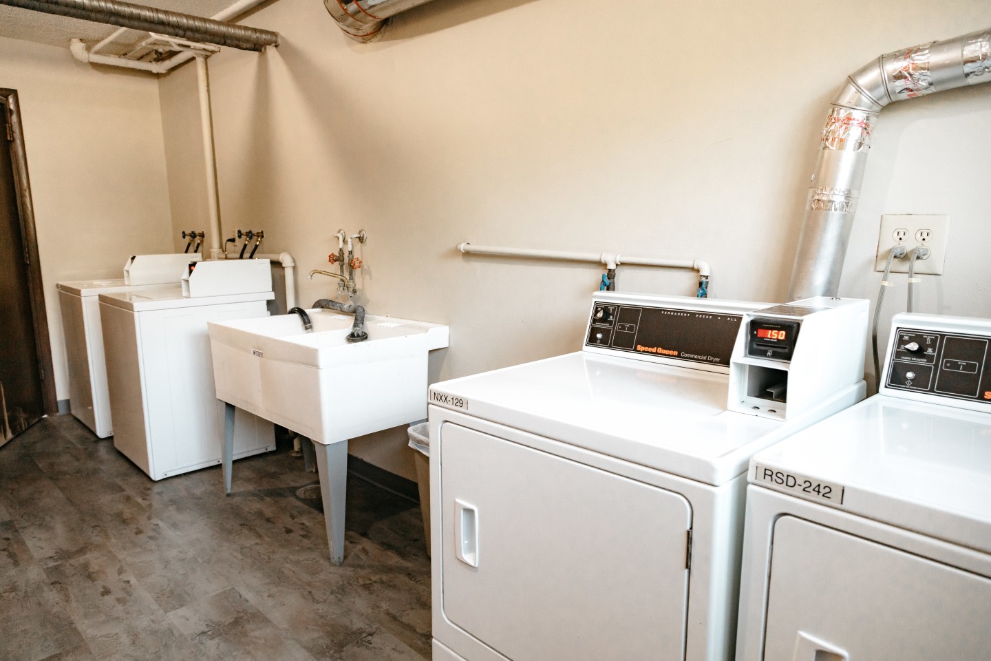 Garden Grove Apartments Image 8