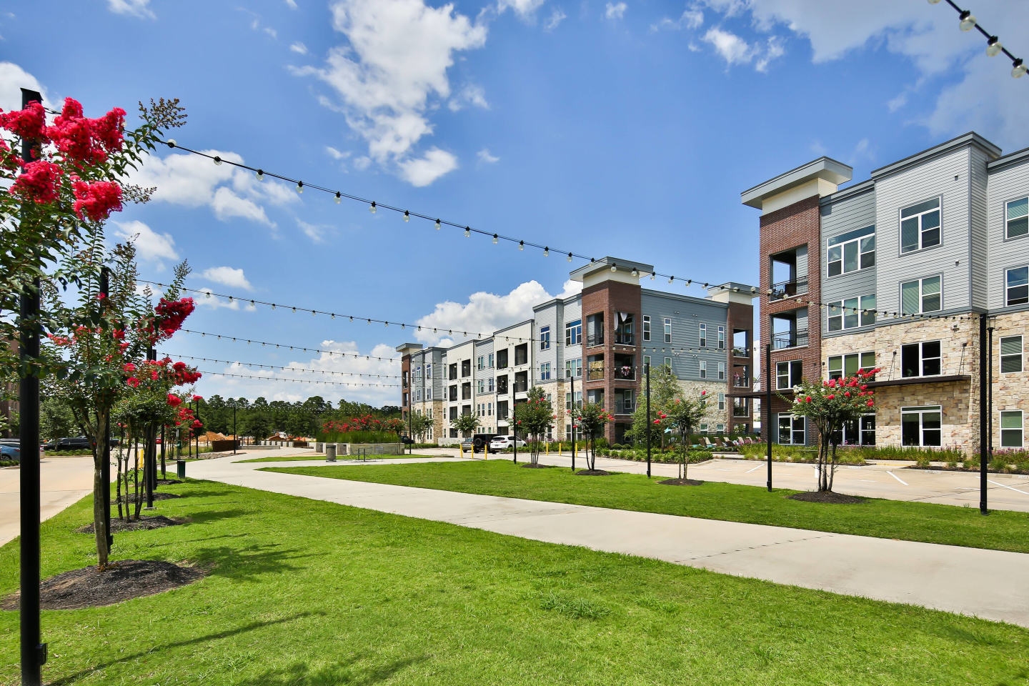 Enclave at Woodland Lakes Image 16