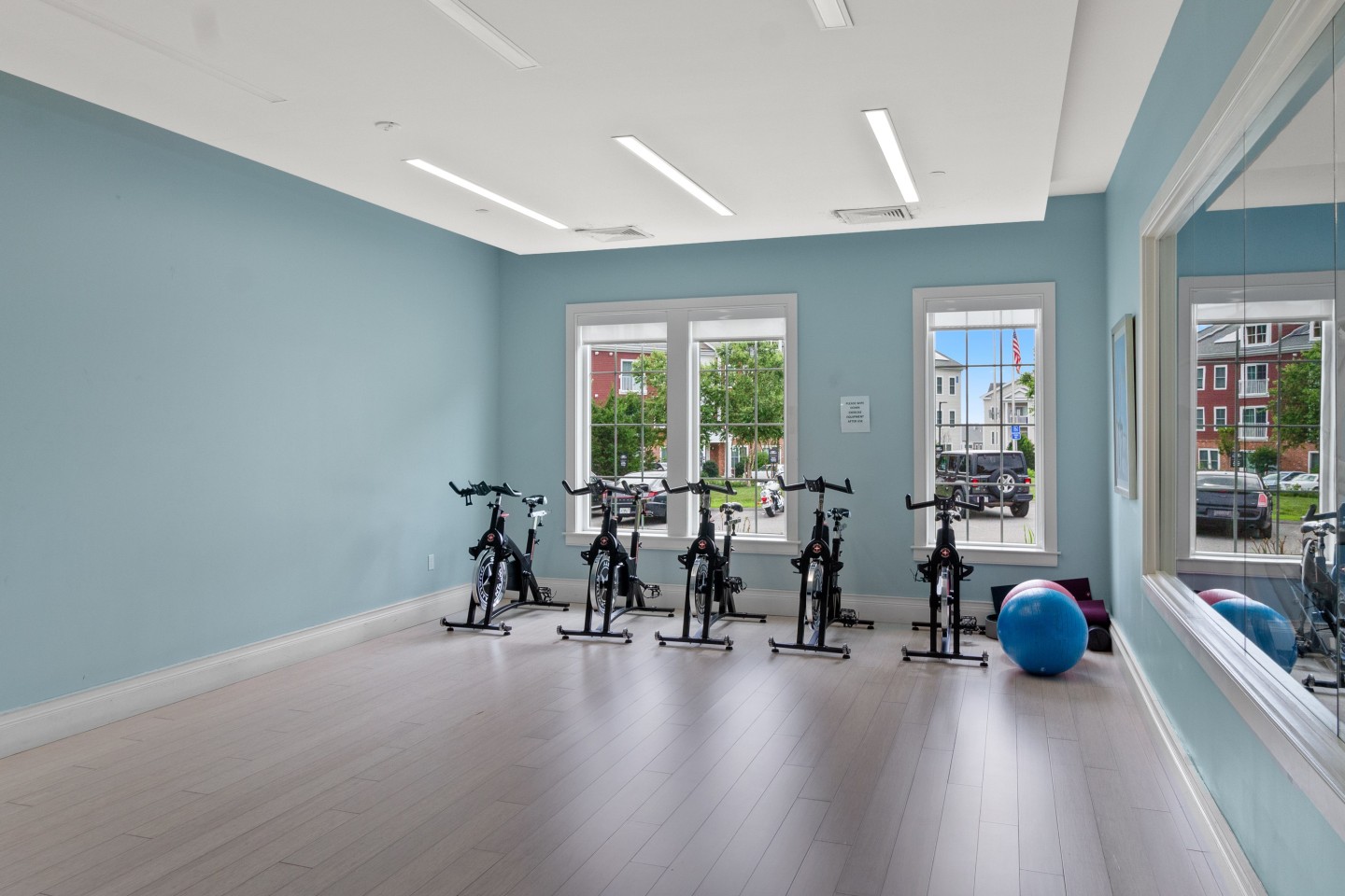 Cirrus Apartments Image 18