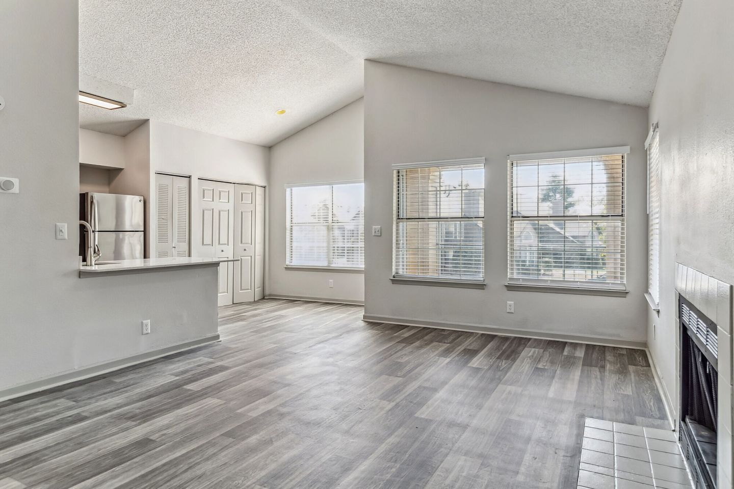 Summerlake Apartments Image 8