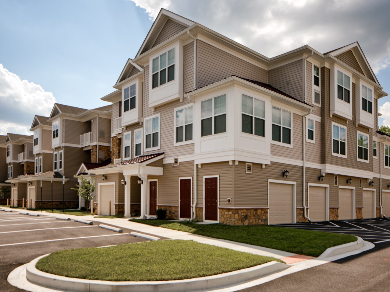 Riverside Apartments Image 3