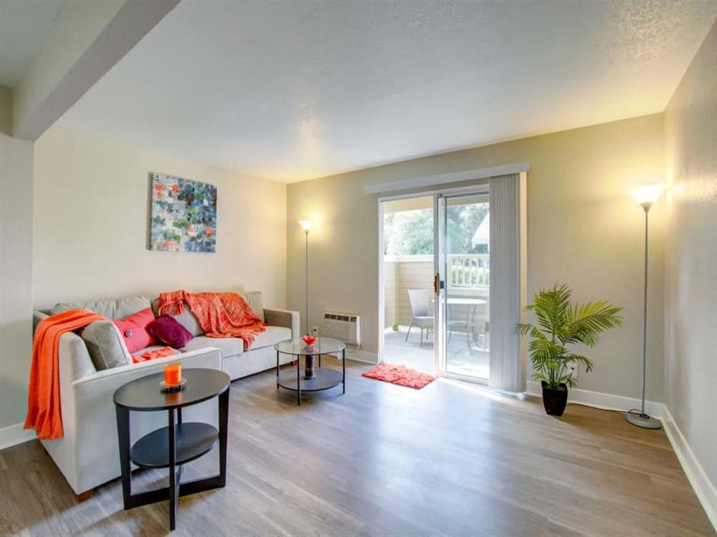Terra House Apartments Image 4
