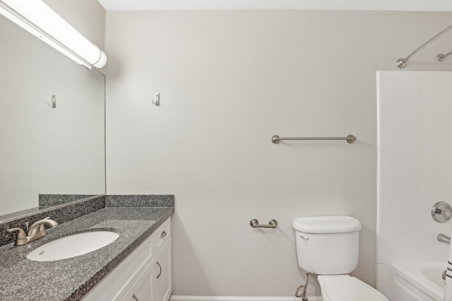 The Boulders Apartments Image 21