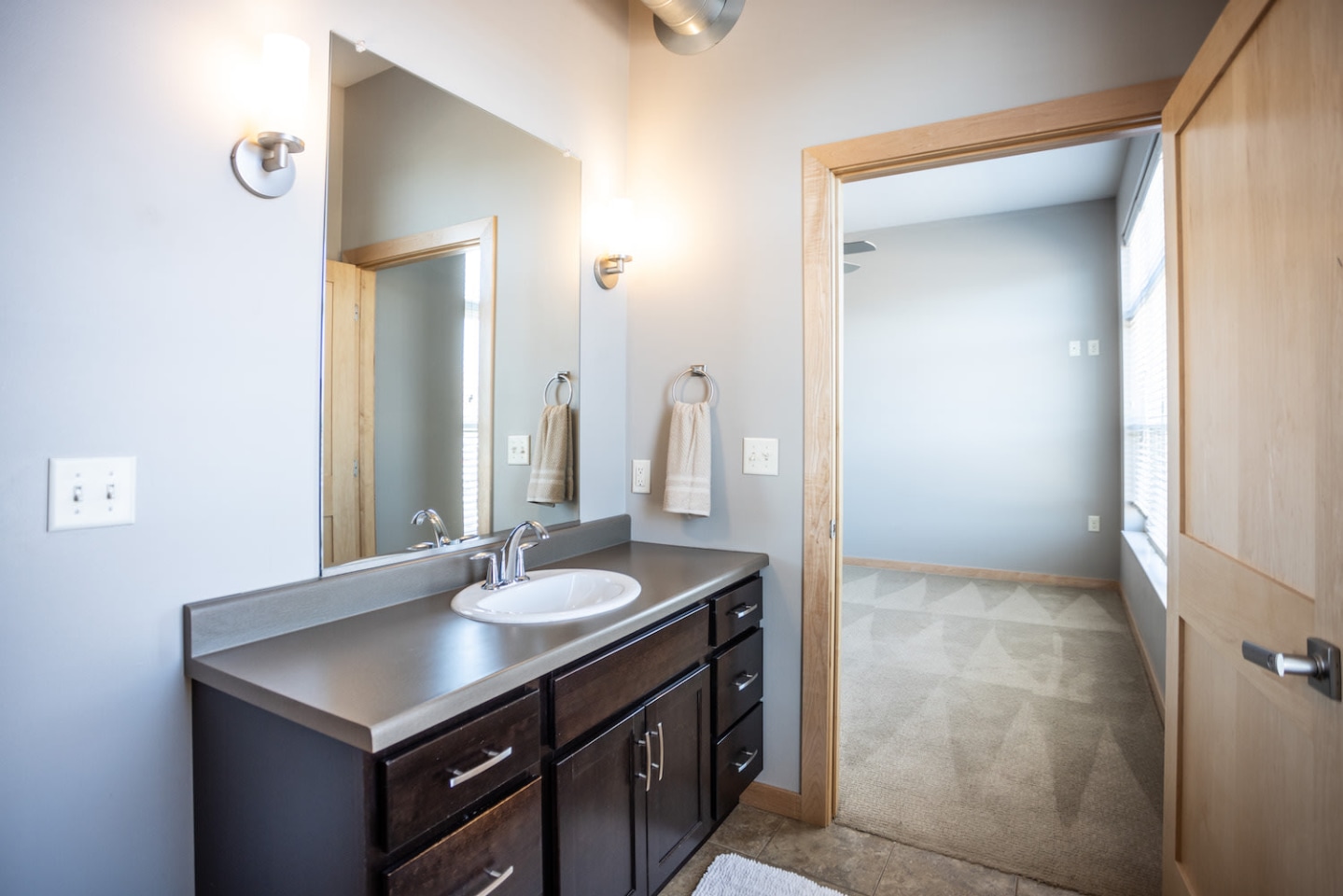 Uptown Exchange Lofts Image 22