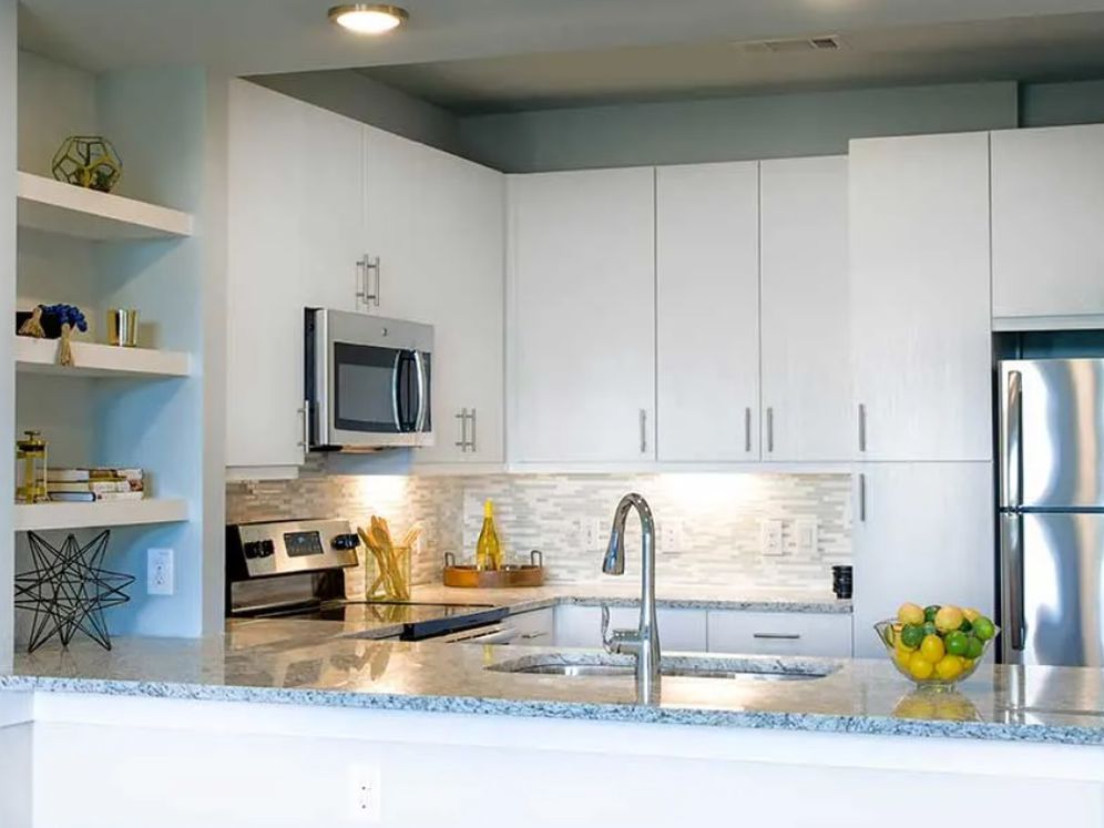 Avalon by AvalonBay West Plano Image 13