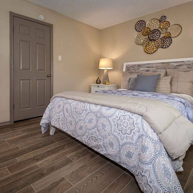 Park West Apartments Image 8