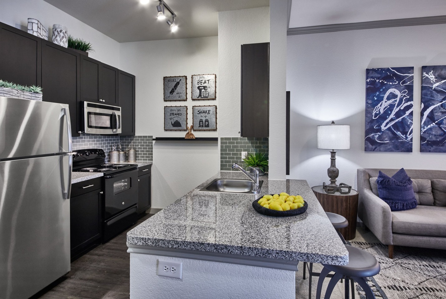Standard at CityLine I & II Image 32