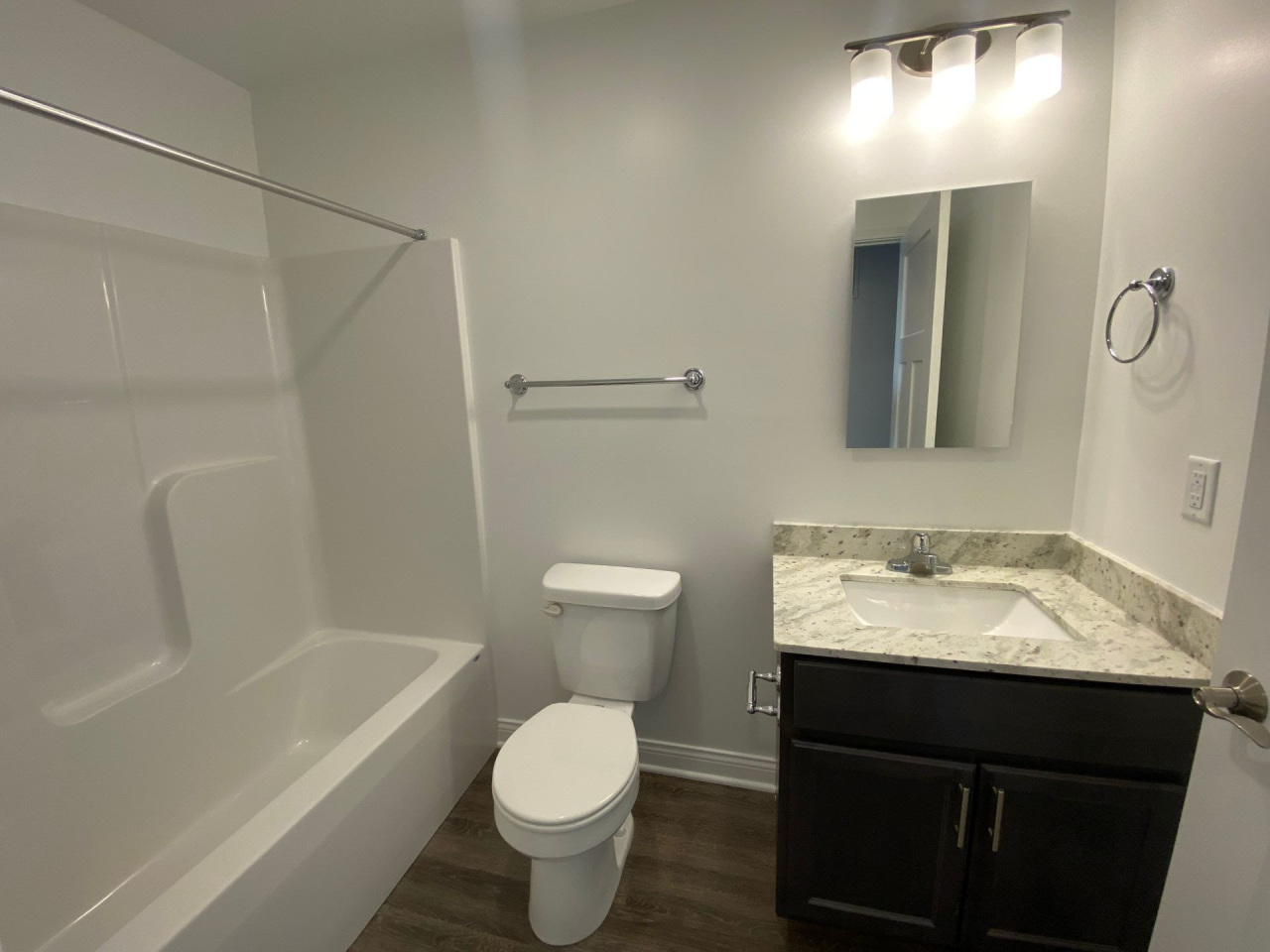 Amelia Place Apartments Image 6