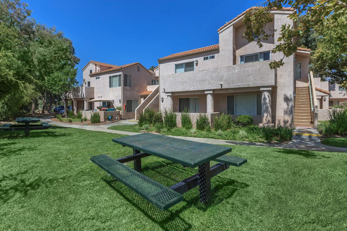 Riverpark apartment homes Image 23