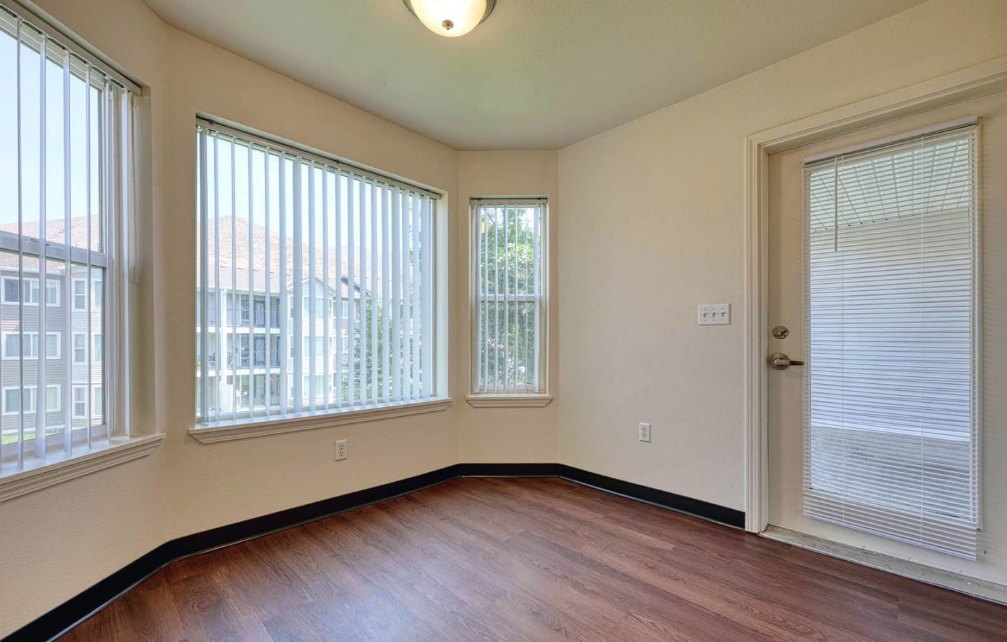 Balmoral Apartments - Affordable Housing Image 19