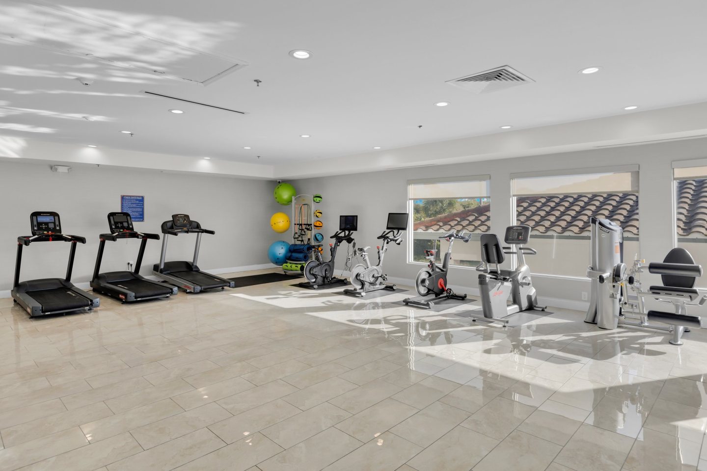 AVIA  Apartments at Reedy Creek Image 19