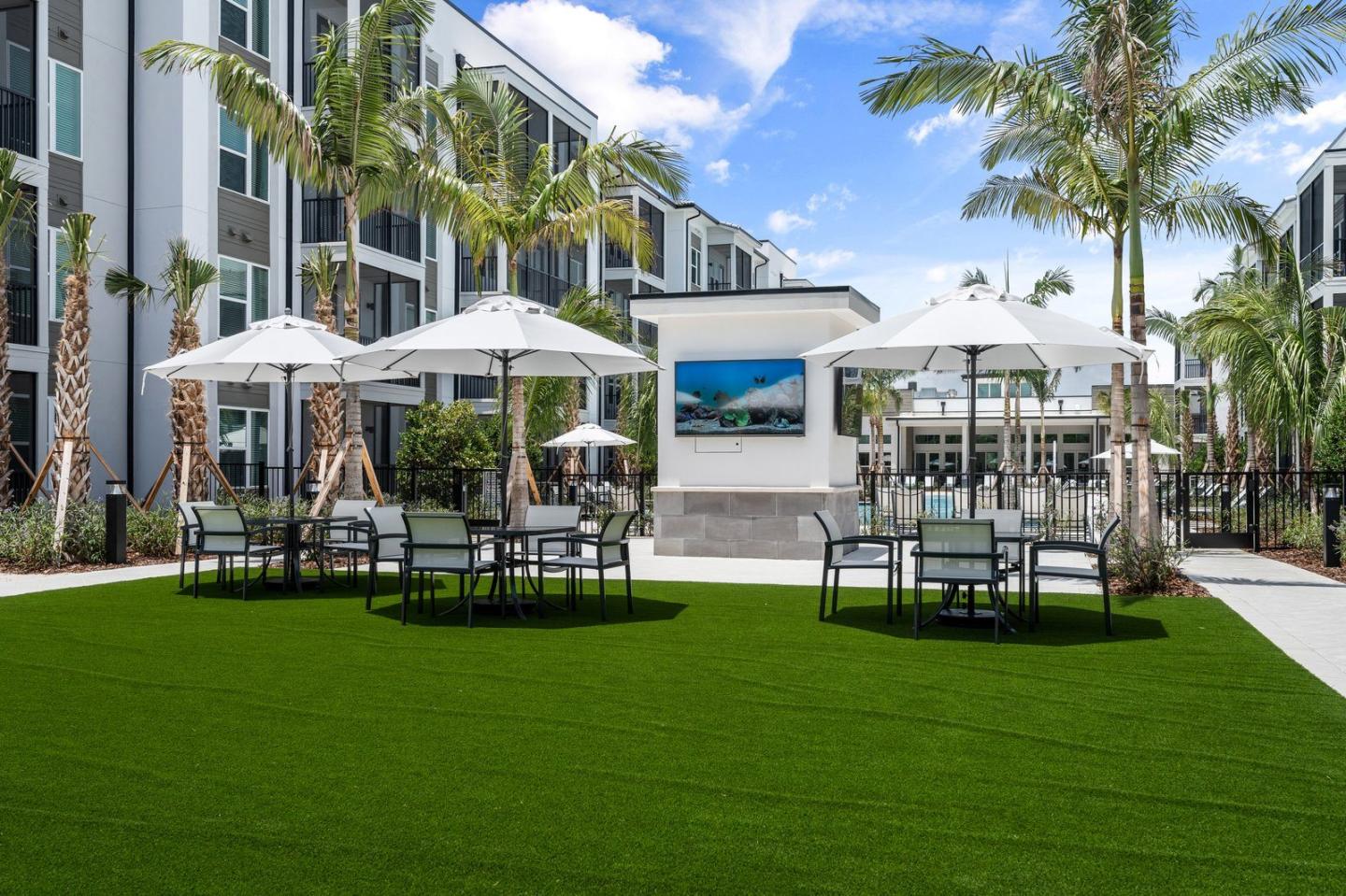 Mira at Palmer Ranch- 55+ Active Living Community Image 14