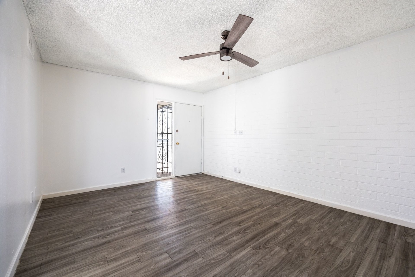 Park West Apartments Image 26