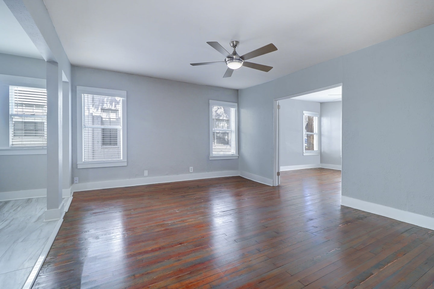The Hyde Park Collection Image 47
