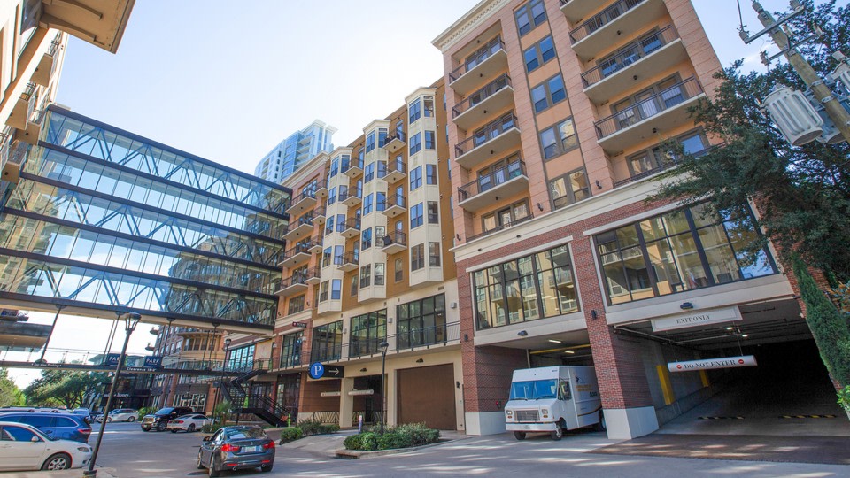 Arrive River Oaks Image 31