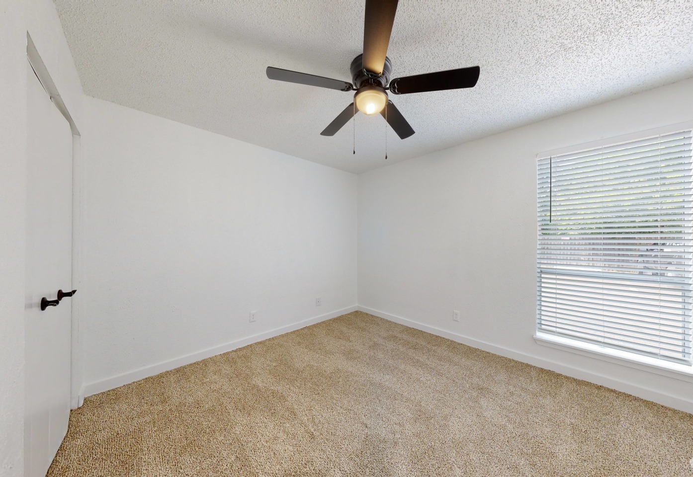Regency Apartments Image 9