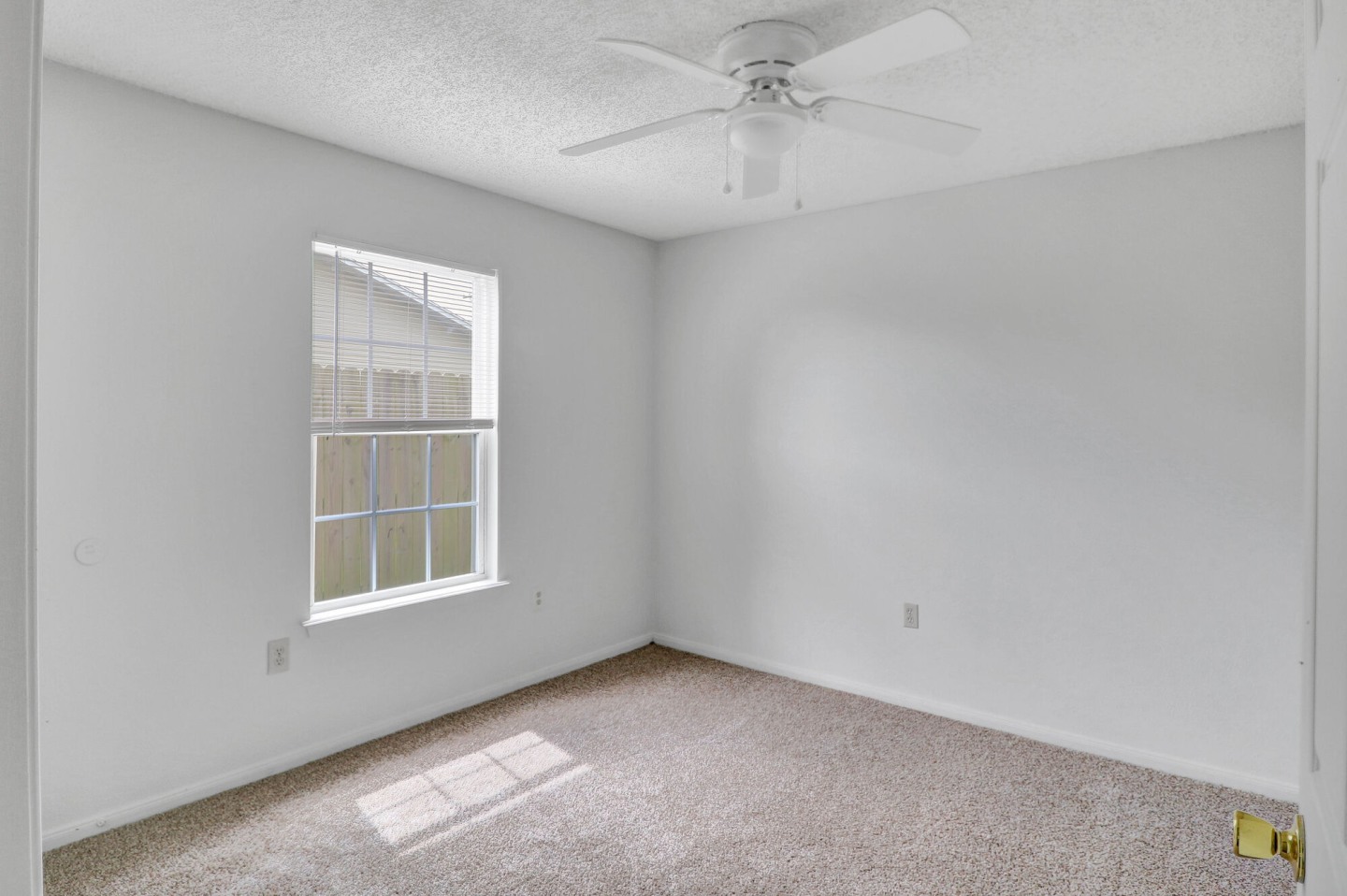 SouthWind Place Apartments Image 16