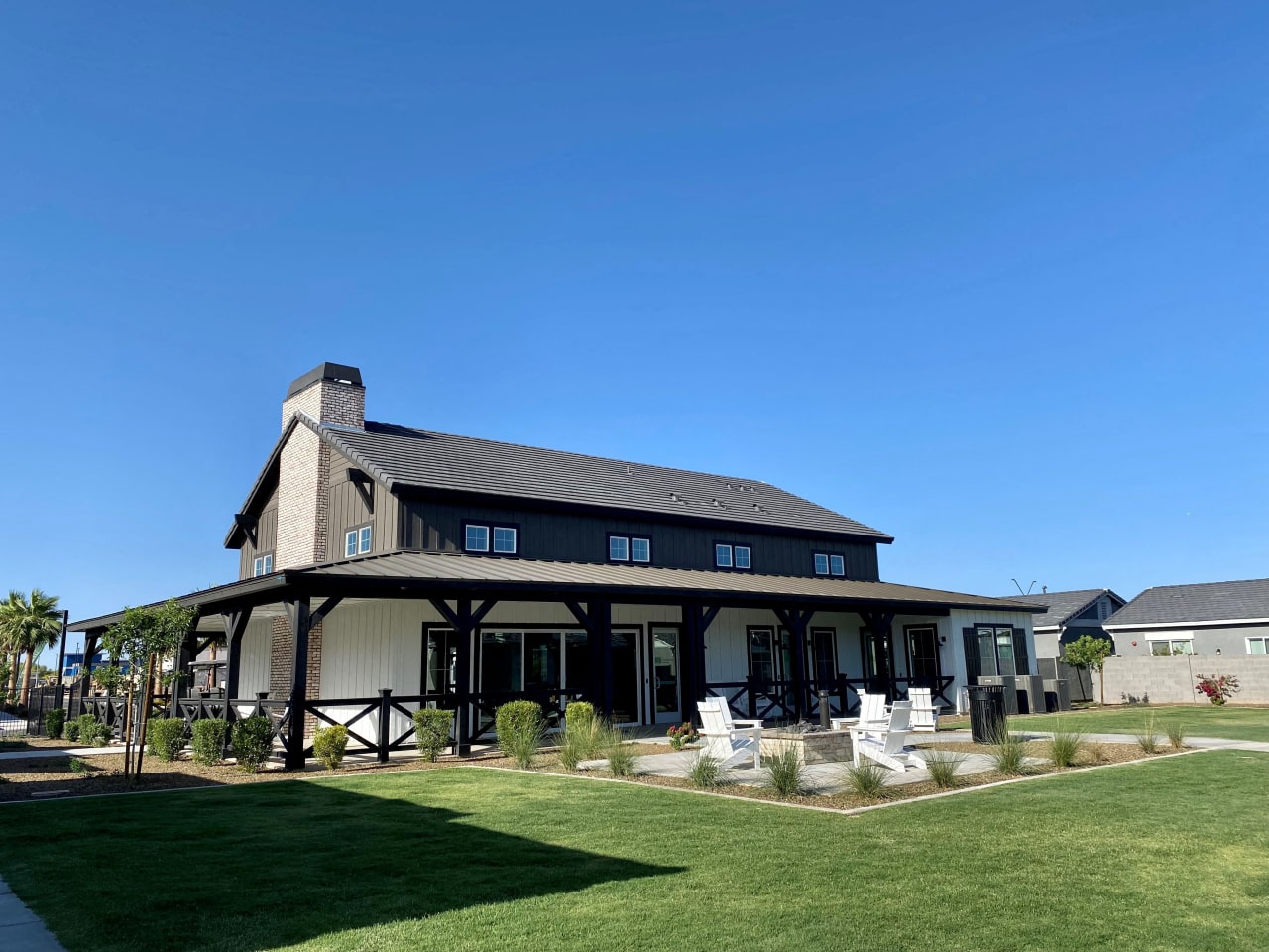 The Farmhouse on Estrella Image 1
