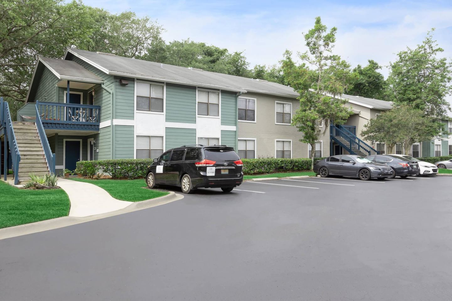 33 East Atlantic Beach Image 37