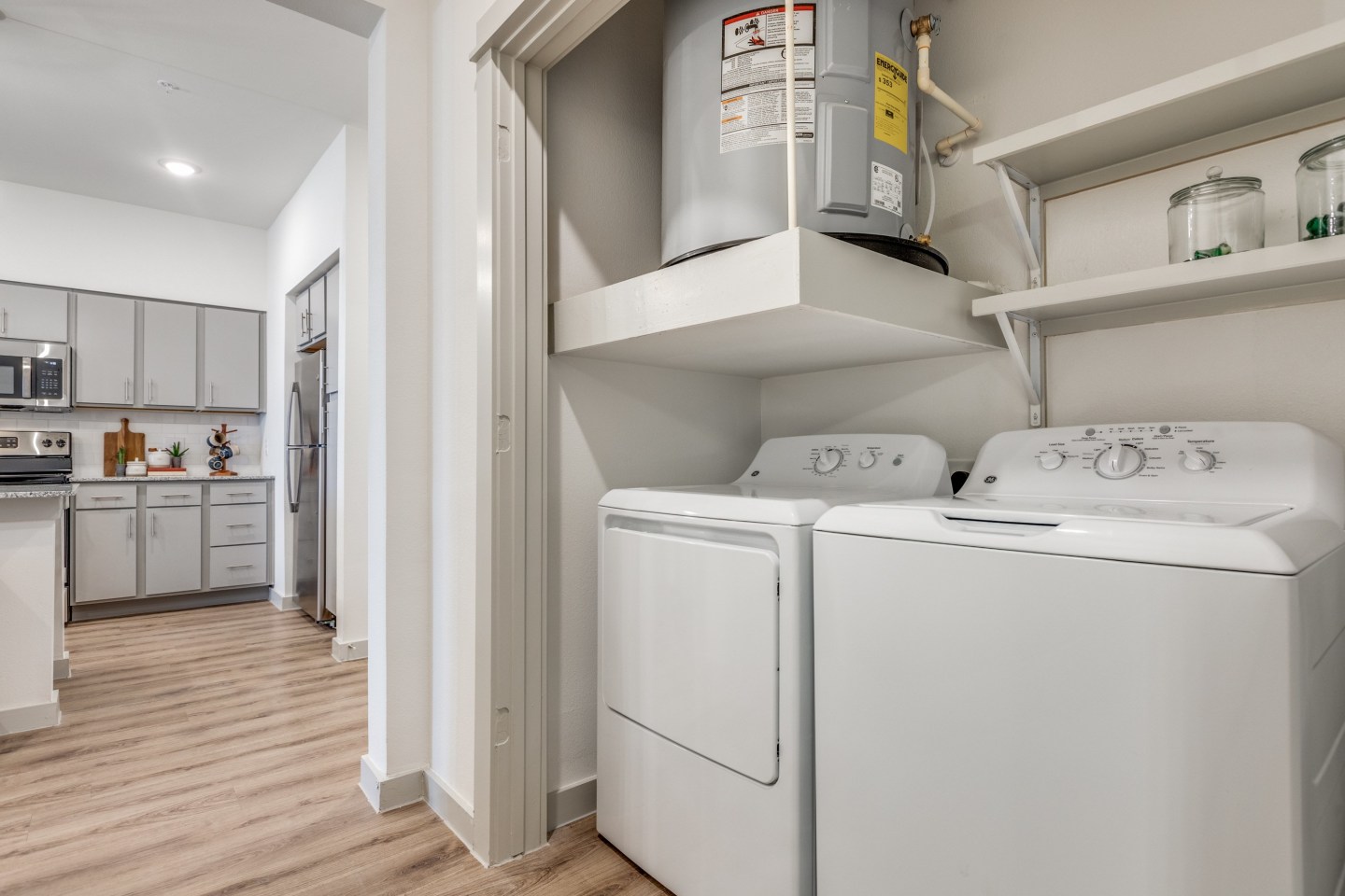 Farmhouse 121 Image 12