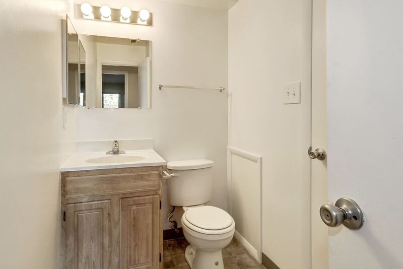 Crossland Image 1