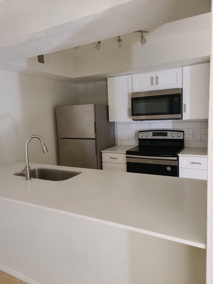 Papago View Apartments Image 8