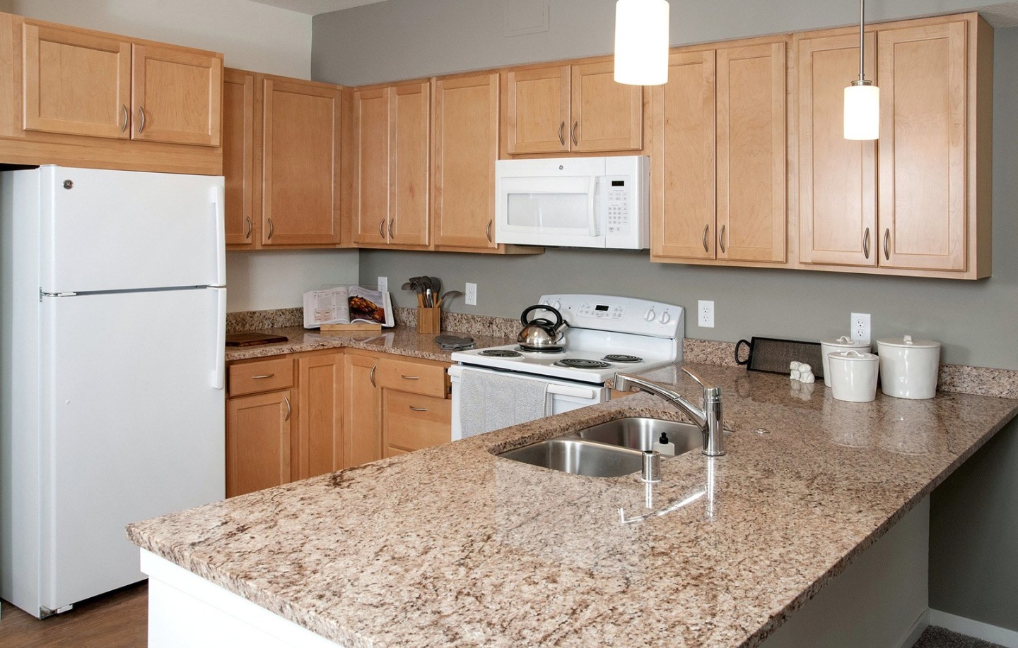 Senior & Affordable Housing – The Legends of Columbia Heights 55+ Living Image 11