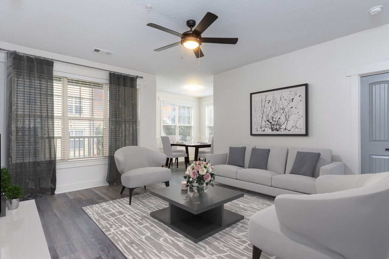 Southpoint Village Image 8