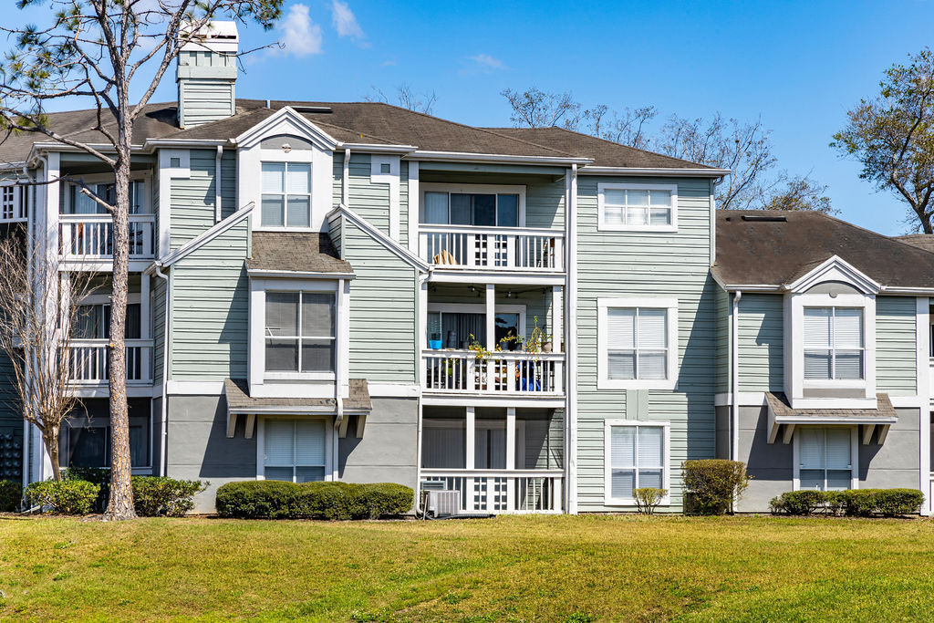 Lofton Place Image 12