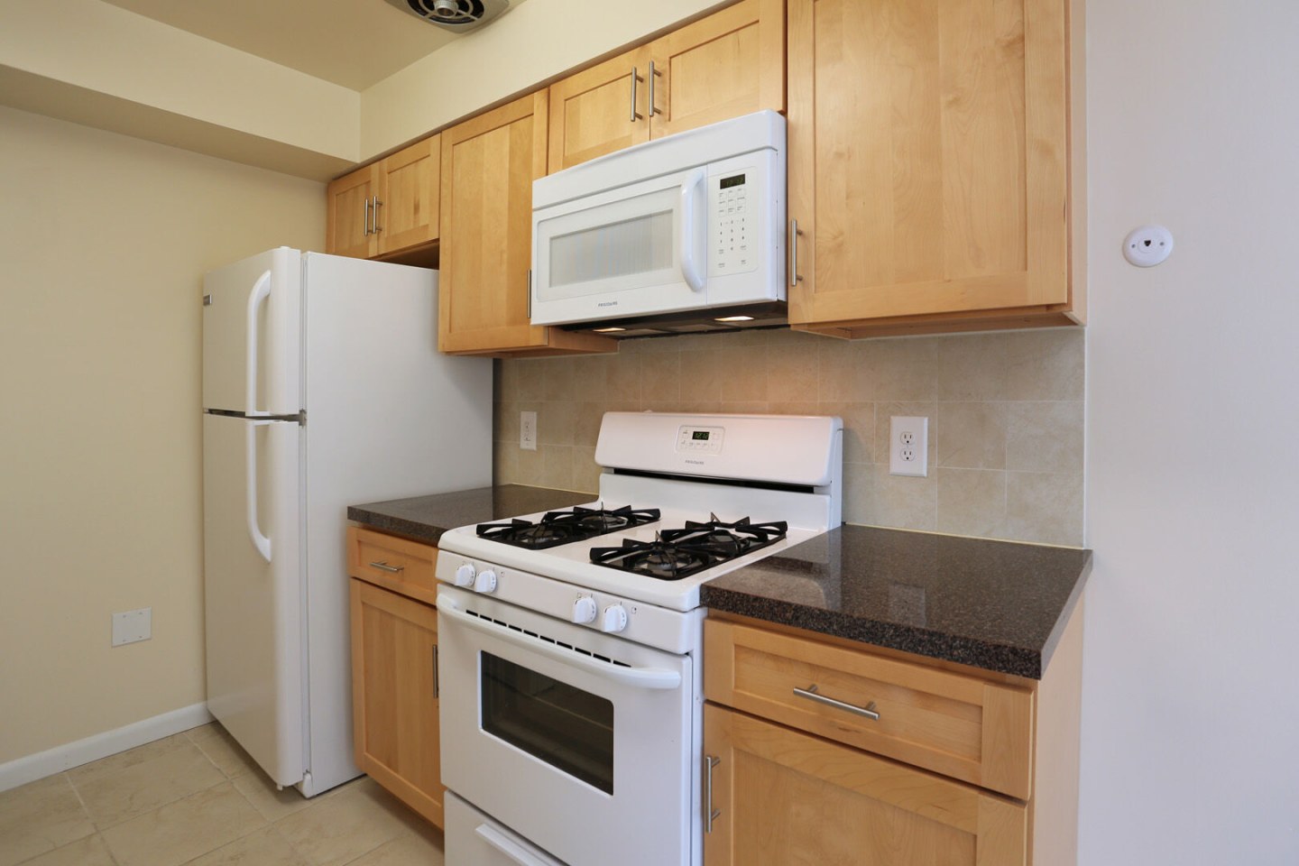 The Ridge Apartments Image 2