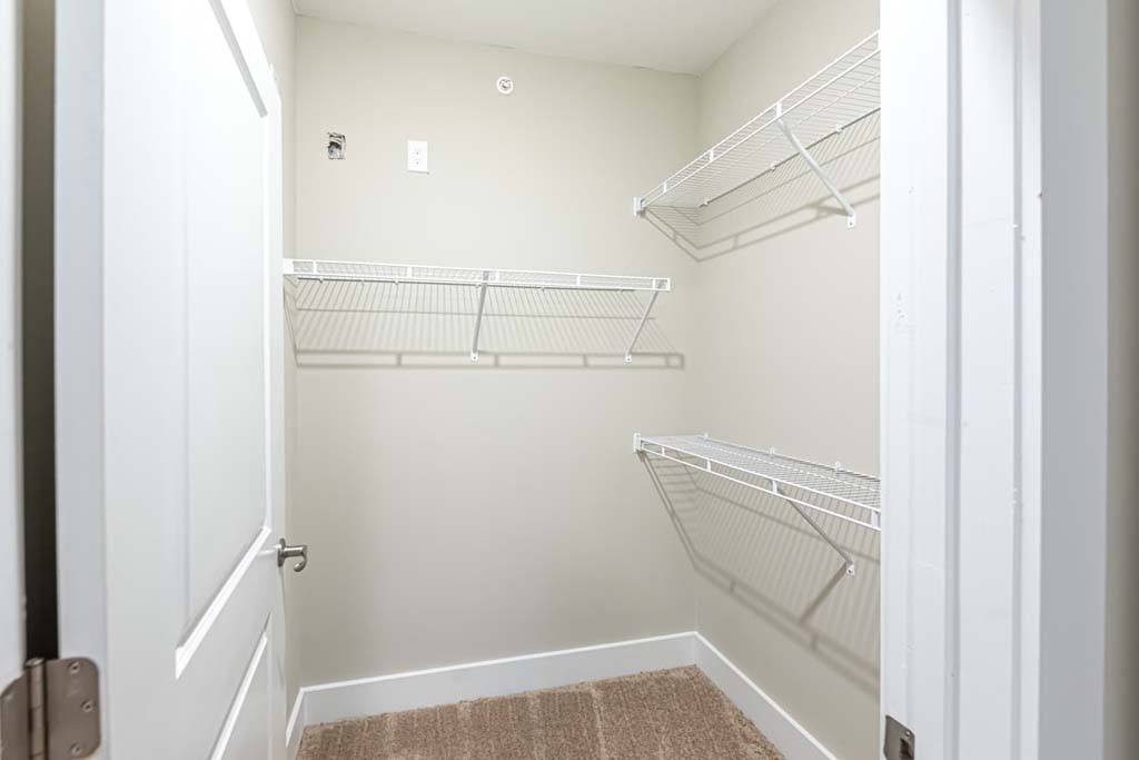 Affordable Housing - Luxury Apartments at Foxwood Image 105