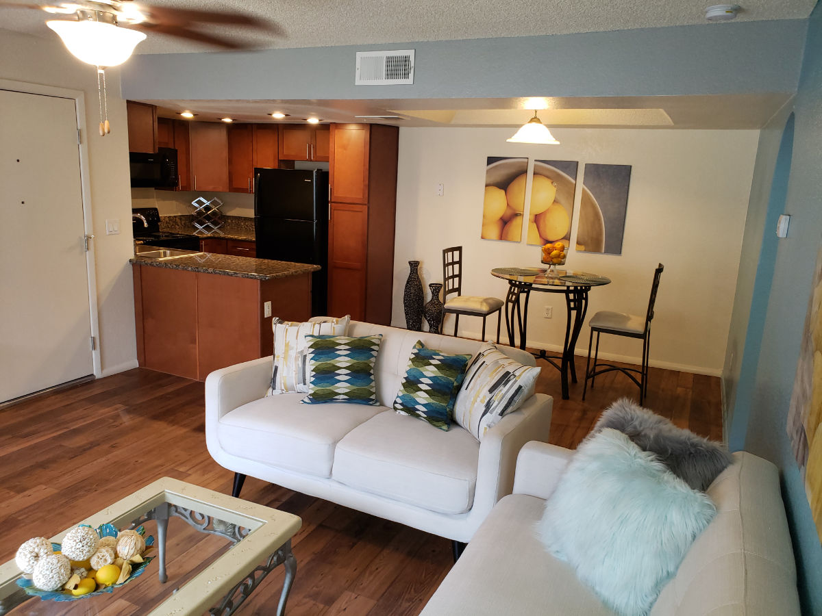 Desert Lakes Apartments Image 6