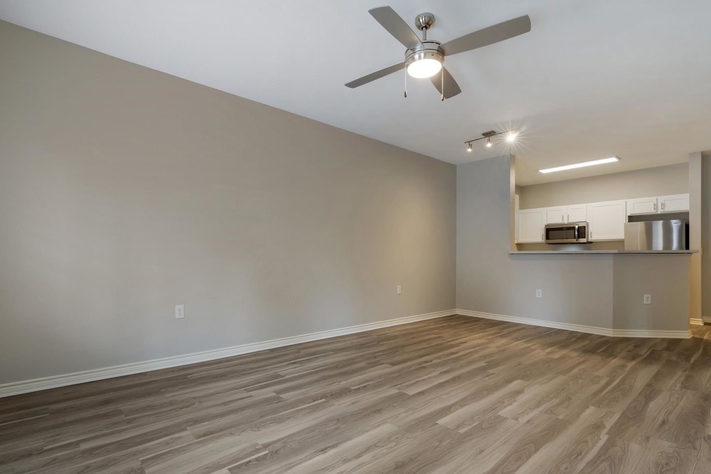 Oak View of Sonoma Hills Apartments Image 3