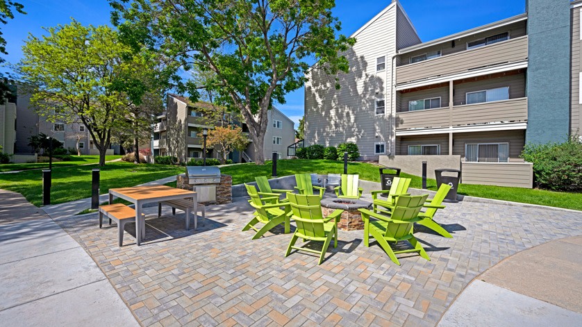 The Grove at City Center Apartments Image 32