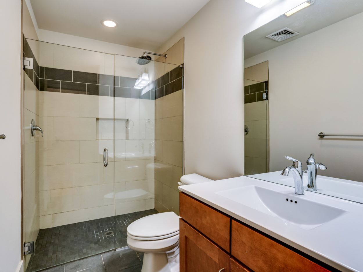 Lancaster Lofts Apartments Image 13