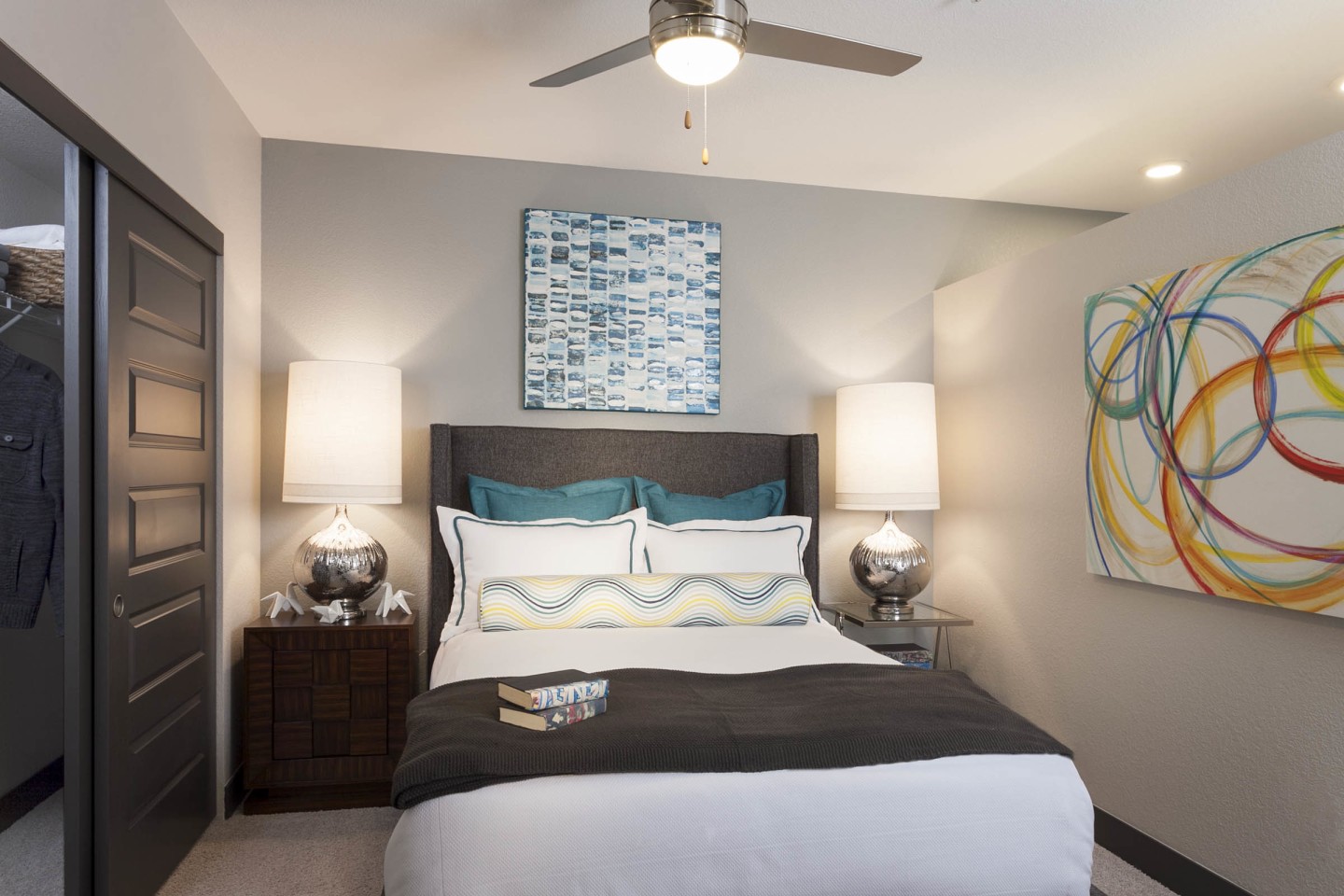 Studio LoHi Apartments Image 3