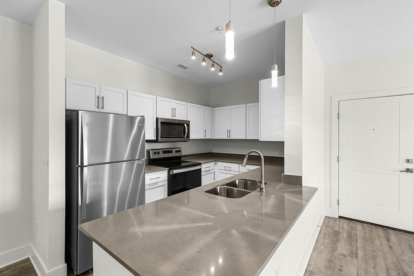The Apartments at Copper Creek Image 35